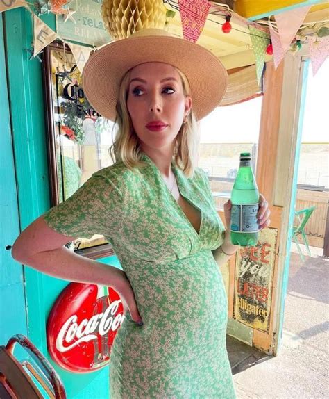 kenzie reeves pregnant